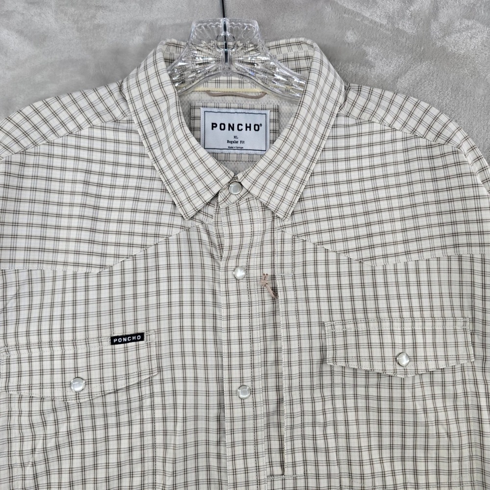 Poncho Outdoors Shirt Mens XL Tan Western Pearl Snap long sleeve Performance